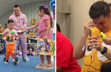 Pai se emocionou quando filha deu seu prêmio para o menino rival em concurso [Vídeo]