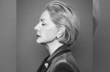 “A mulher deve envelhecer com elegância e não tentar aparentar a idade que não tem”diz Carolina Herrera